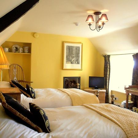 The Hunters Rest Inn Clutton Esterno foto